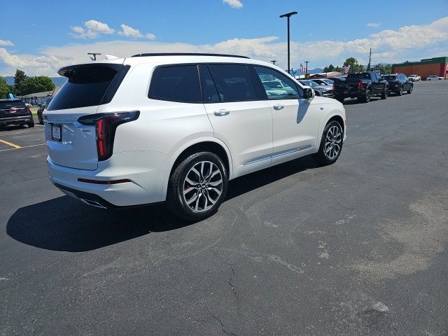 2025 Cadillac XT6 Sport