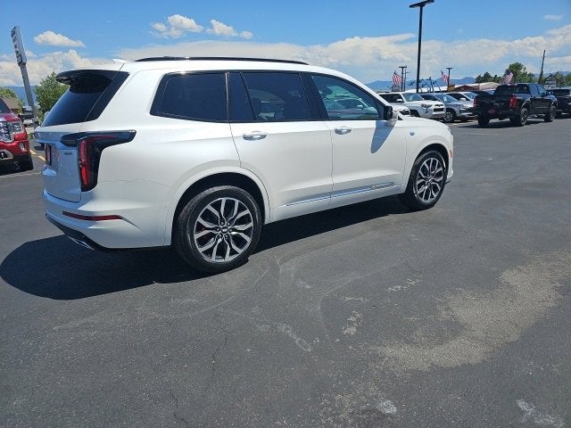 2025 Cadillac XT6 Sport