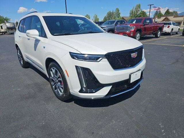 2025 Cadillac XT6 Sport
