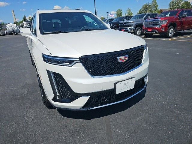 2025 Cadillac XT6 Sport