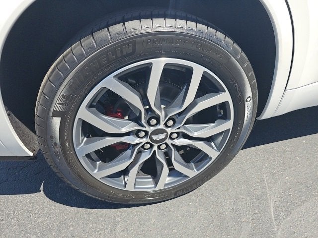 2025 Cadillac XT6 Sport