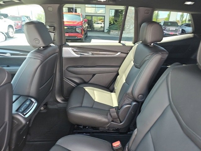 2025 Cadillac XT6 Sport