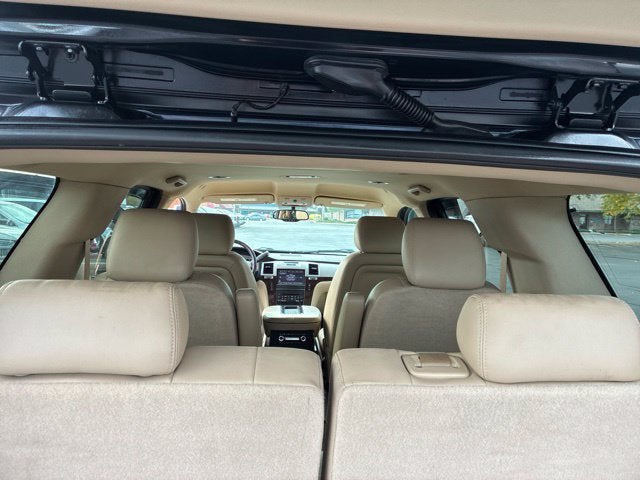 2013 Cadillac Escalade Base