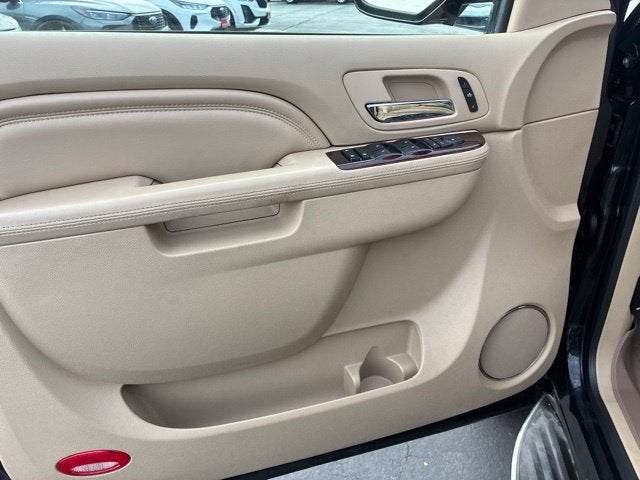 2013 Cadillac Escalade Base