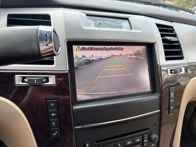 2013 Cadillac Escalade Base