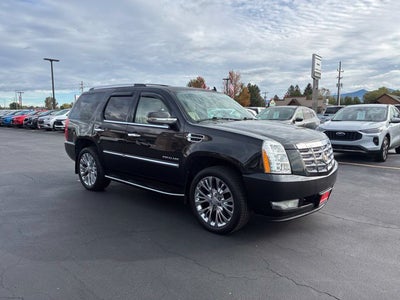 2013 Cadillac Escalade Base