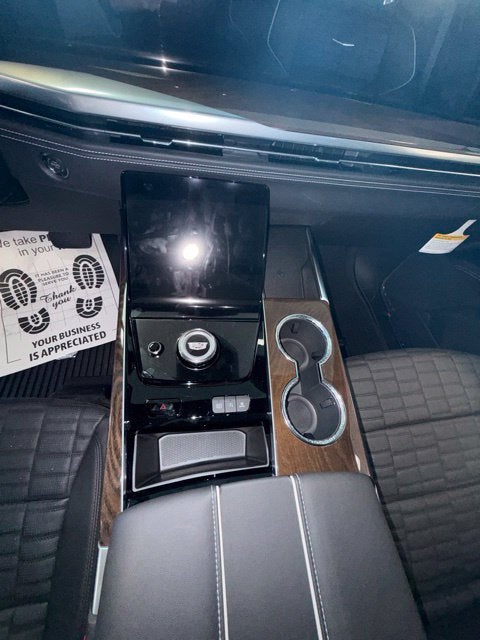 2027 Cadillac Escalade 4WD Platinum Sport