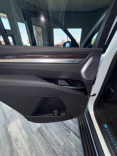 2027 Cadillac Escalade 4WD Platinum Sport