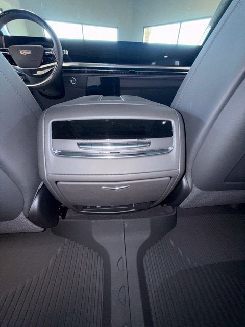 2027 Cadillac Escalade 4WD Platinum Sport