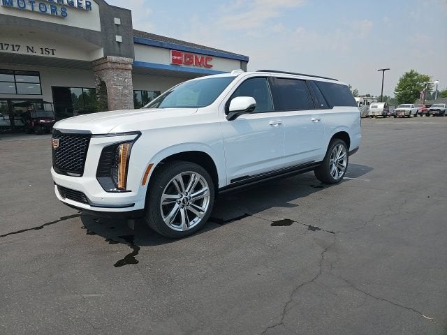 2026 Cadillac Escalade ESV Sport