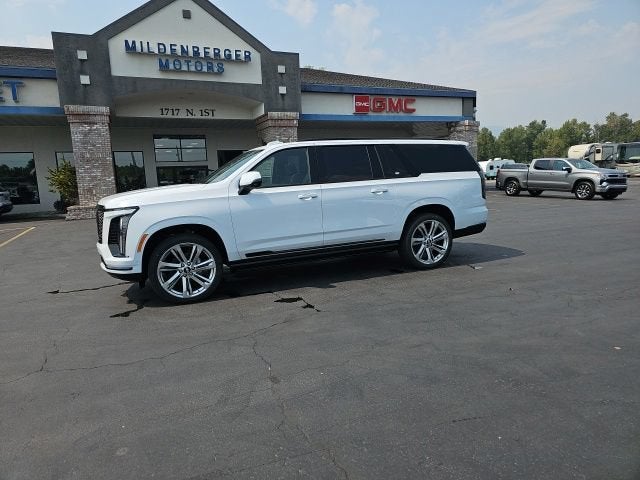 2026 Cadillac Escalade ESV Sport