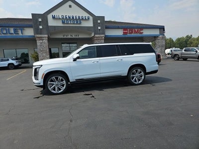 2026 Cadillac Escalade ESV Sport