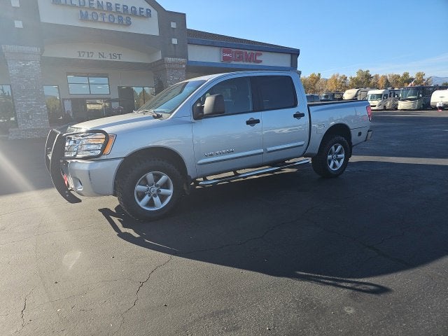 2011 Nissan Titan S