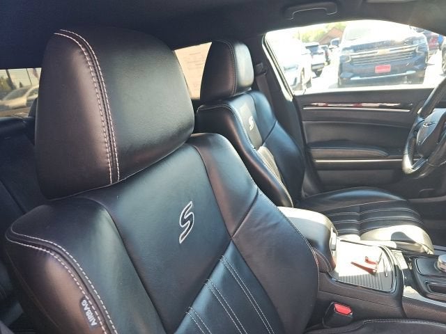 2018 Chrysler 300 300S