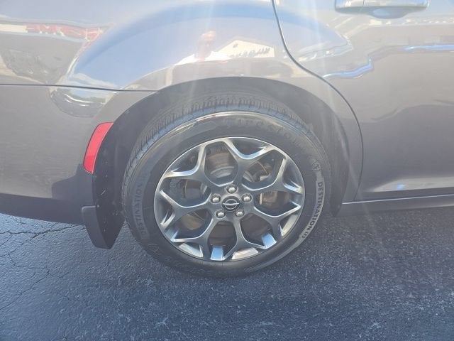 2018 Chrysler 300 300S