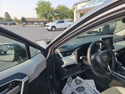 2024 Toyota RAV4 XLE Premium
