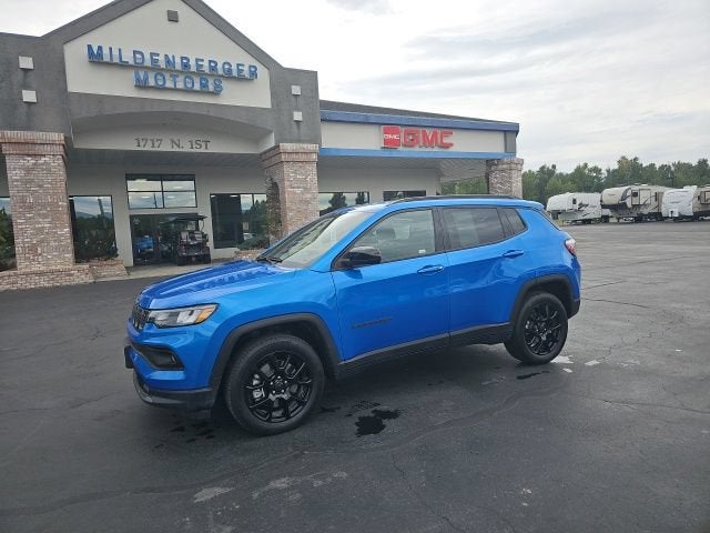 2026 Jeep Compass Latitude Altitude
