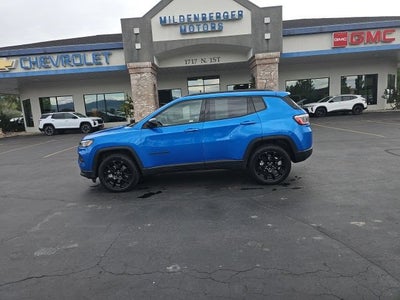 2026 Jeep Compass Latitude Altitude