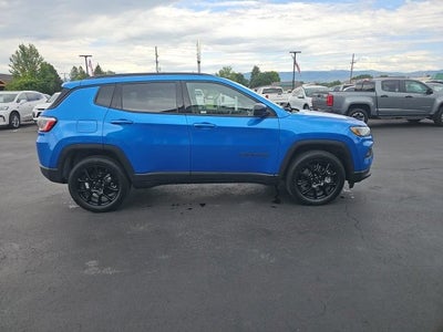 2026 Jeep Compass Latitude Altitude