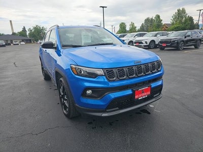 2026 Jeep Compass Latitude Altitude