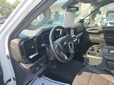 2024 Chevrolet Silverado 1500 LT (2FL)