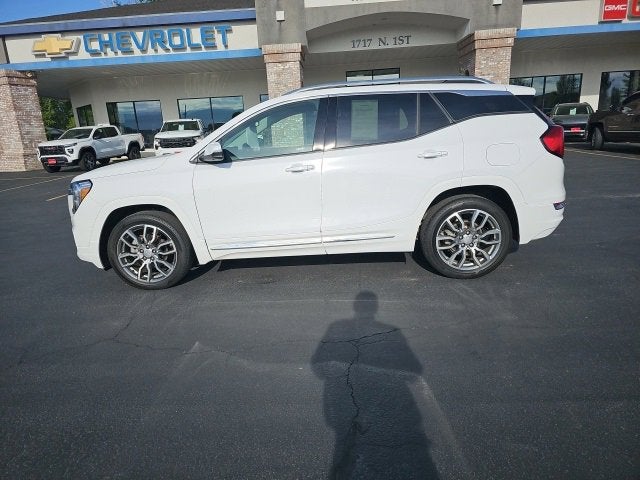 2022 GMC Terrain Denali