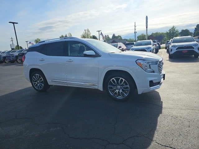 2022 GMC Terrain Denali