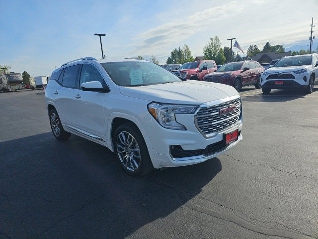 2022 GMC Terrain Denali