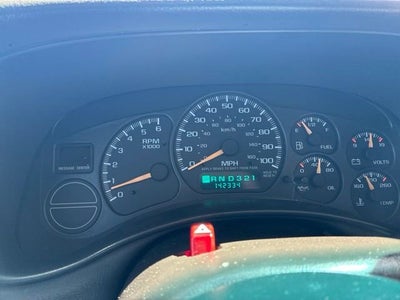 2002 Chevrolet Avalanche BASE