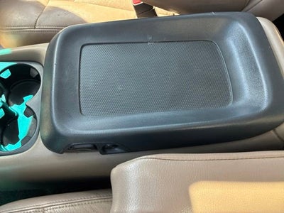2002 Chevrolet Avalanche BASE