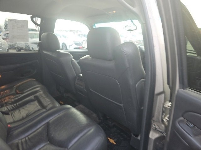 2003 Chevrolet Avalanche BASE
