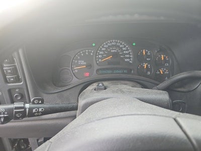 2003 Chevrolet Avalanche BASE