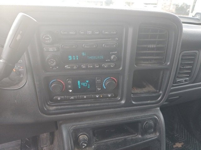 2003 Chevrolet Avalanche BASE