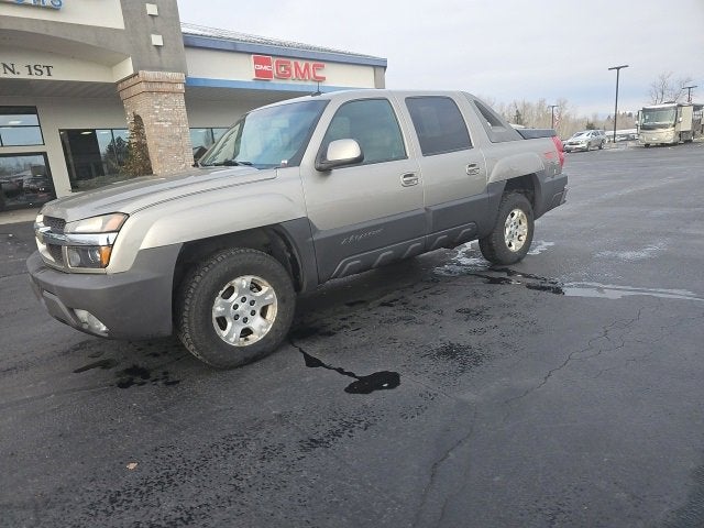2003 Chevrolet Avalanche BASE