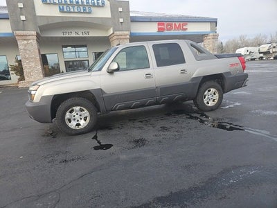 2003 Chevrolet Avalanche BASE