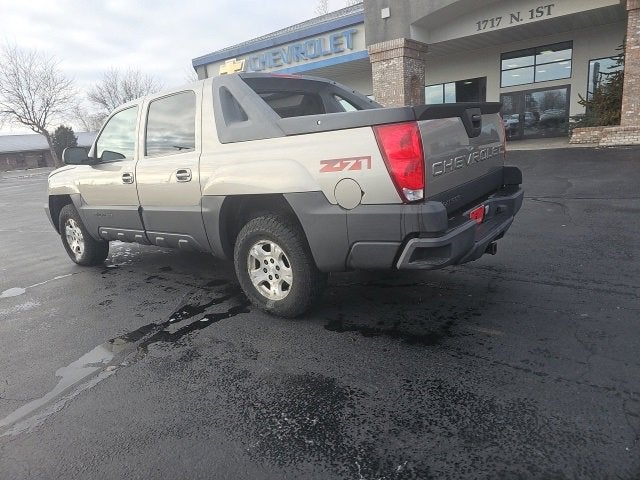 2003 Chevrolet Avalanche BASE
