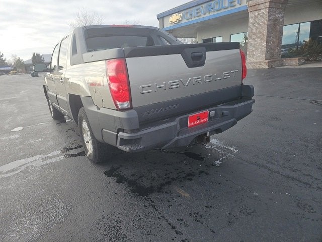 2003 Chevrolet Avalanche BASE