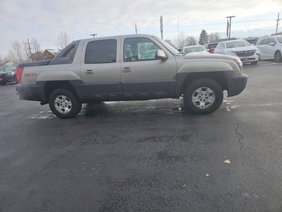 2003 Chevrolet Avalanche BASE