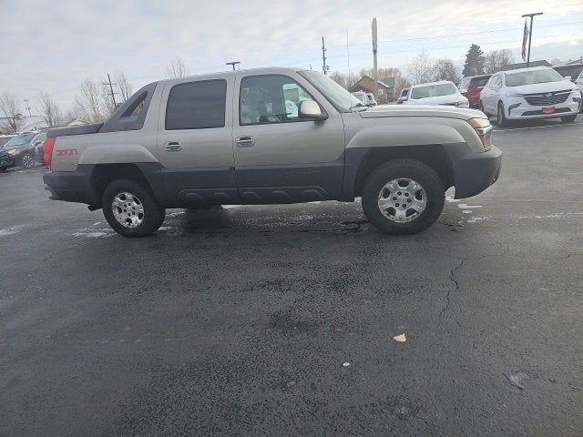 2003 Chevrolet Avalanche BASE