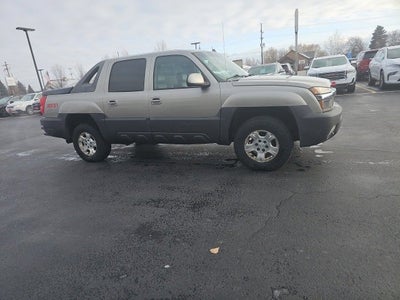 2003 Chevrolet Avalanche BASE