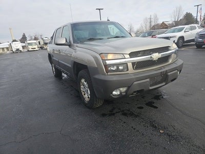 2003 Chevrolet Avalanche BASE
