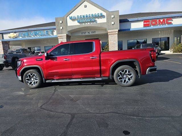 2023 GMC Sierra 1500 SLT