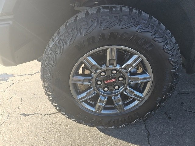 2024 GMC Sierra 1500 AT4X