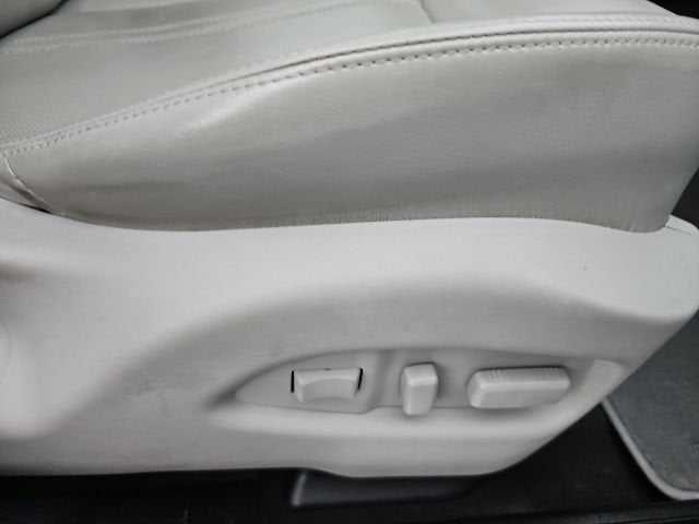 2013 Cadillac SRX Performance Collection
