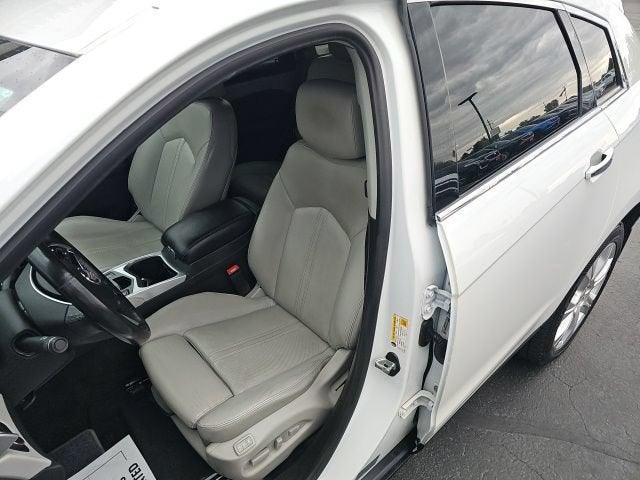 2013 Cadillac SRX Performance Collection