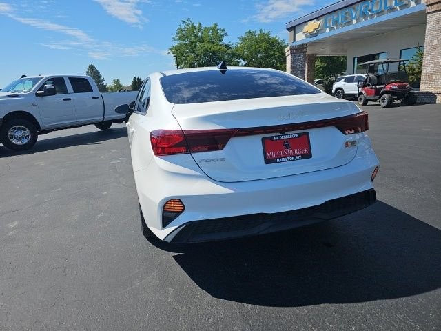 2022 Kia Forte LXS