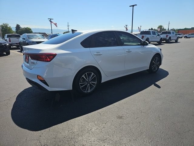 2022 Kia Forte LXS