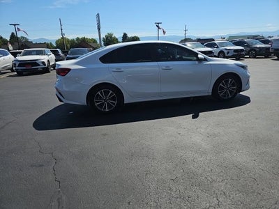 2022 Kia Forte LXS