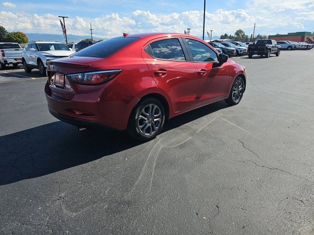 2020 Toyota Yaris Sedan L