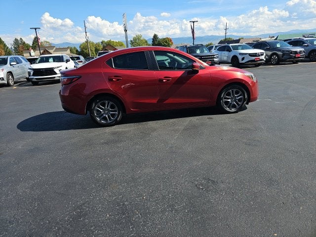 2020 Toyota Yaris Sedan L